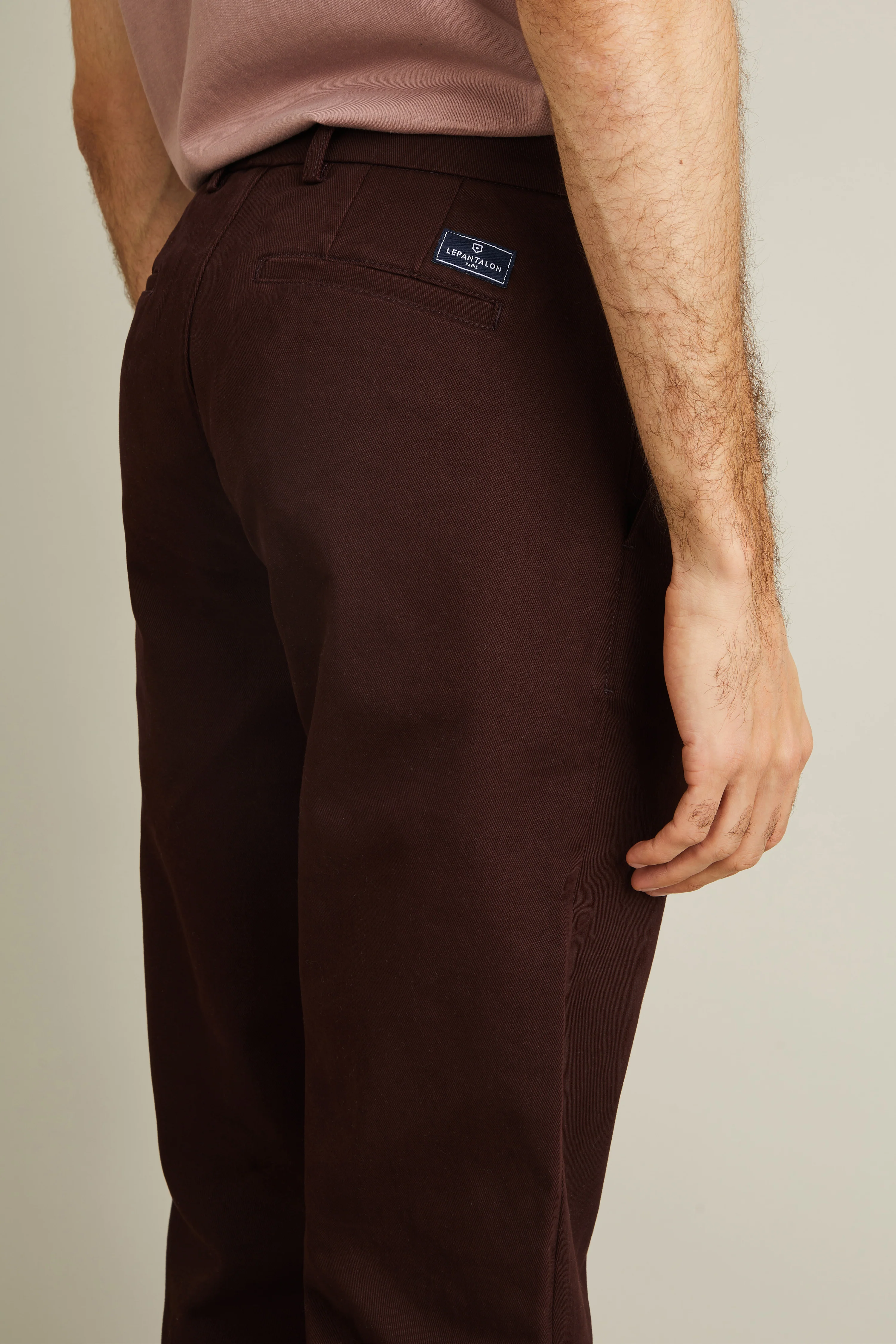Chino droit bordeaux - Image 6
