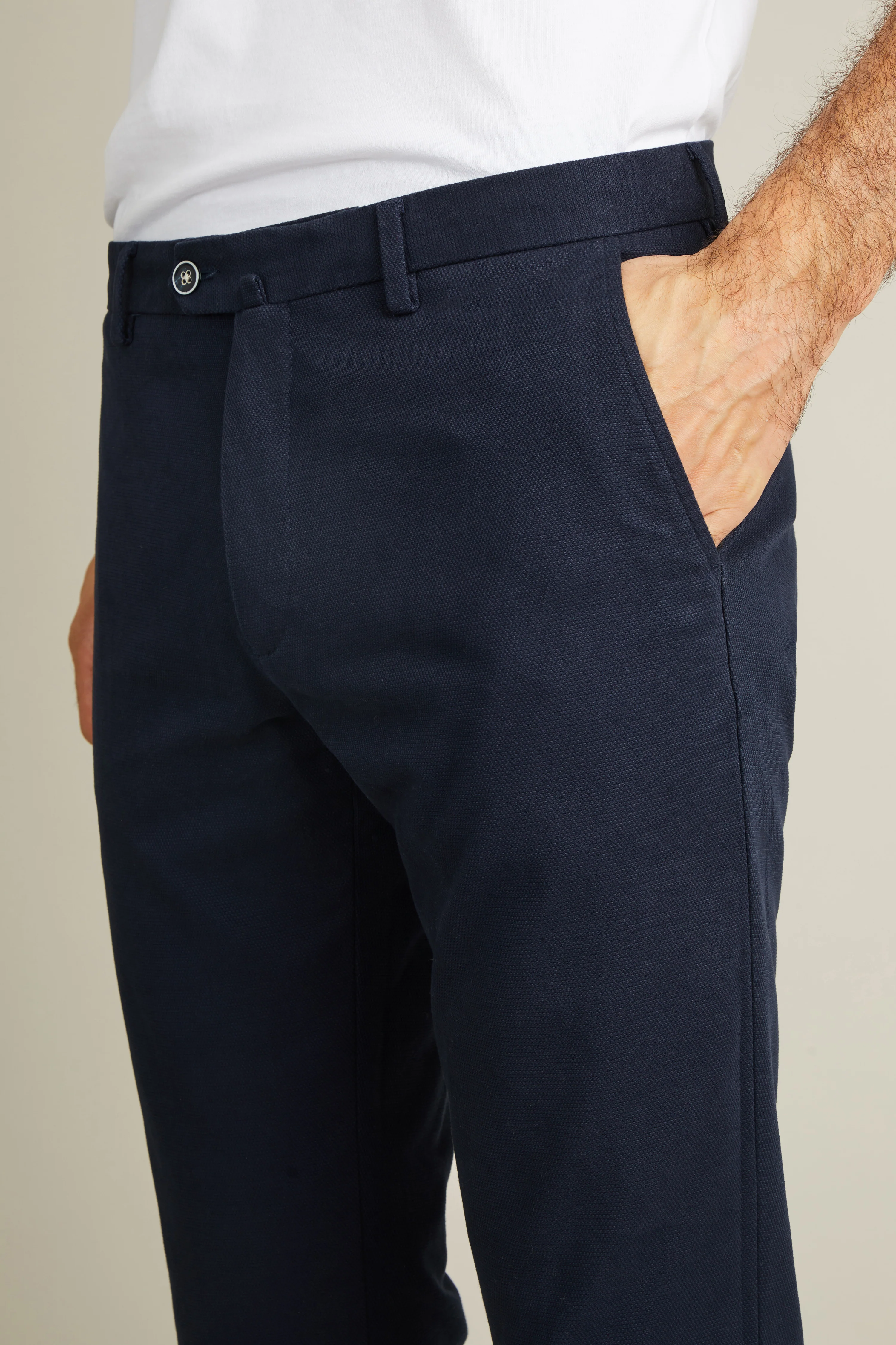 Chino texturé bleu marine - Image 3
